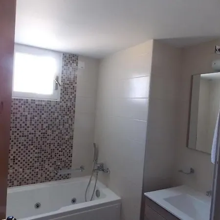 Nine Muses Hotel 4*